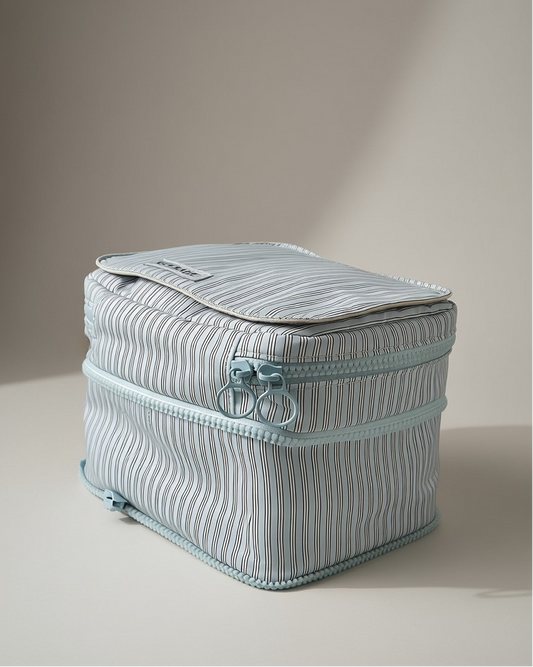 Stripe diaper pouch / BLUE