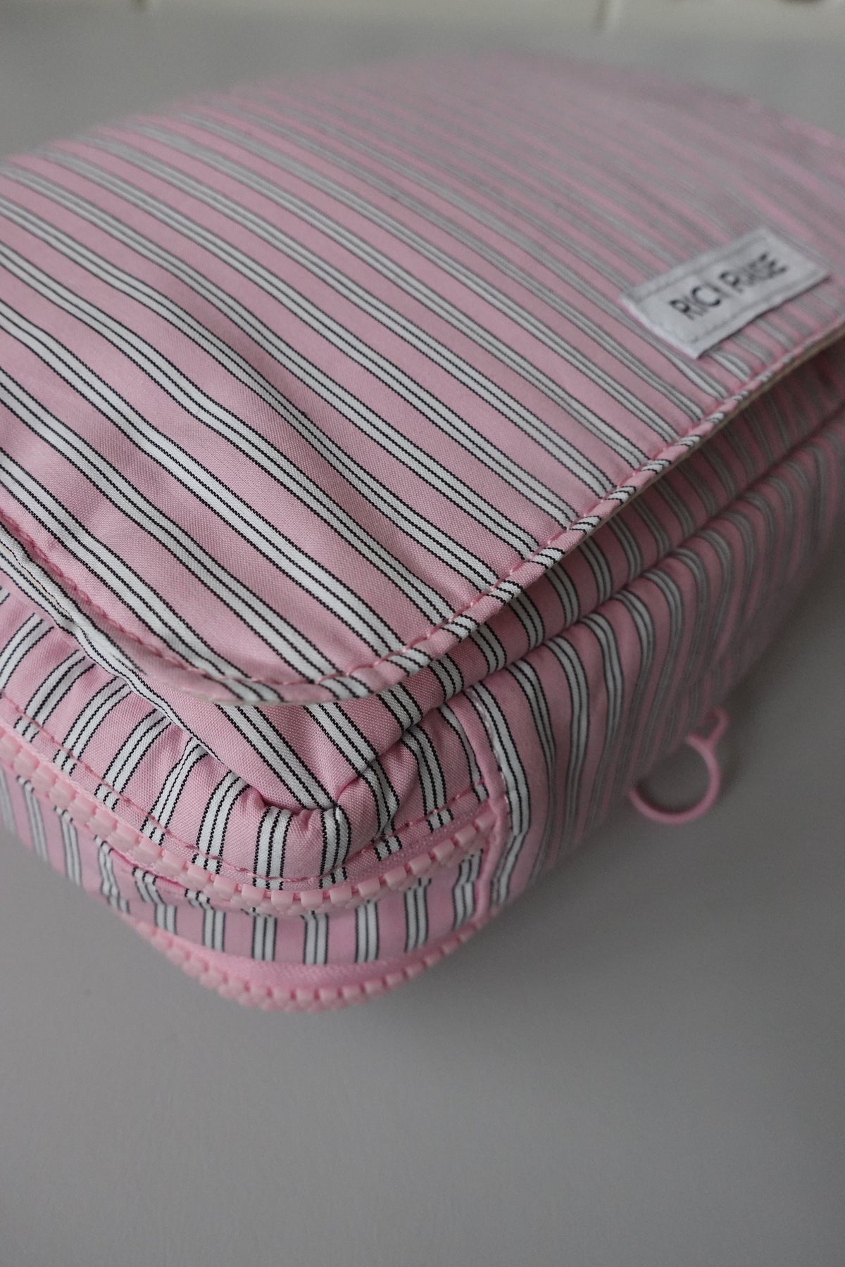Stripe diaper pouch Pink