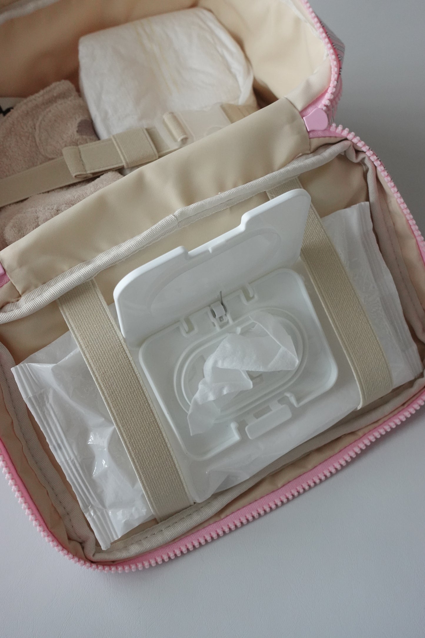 【予約販売】Stripe diaper pouch / PINK
