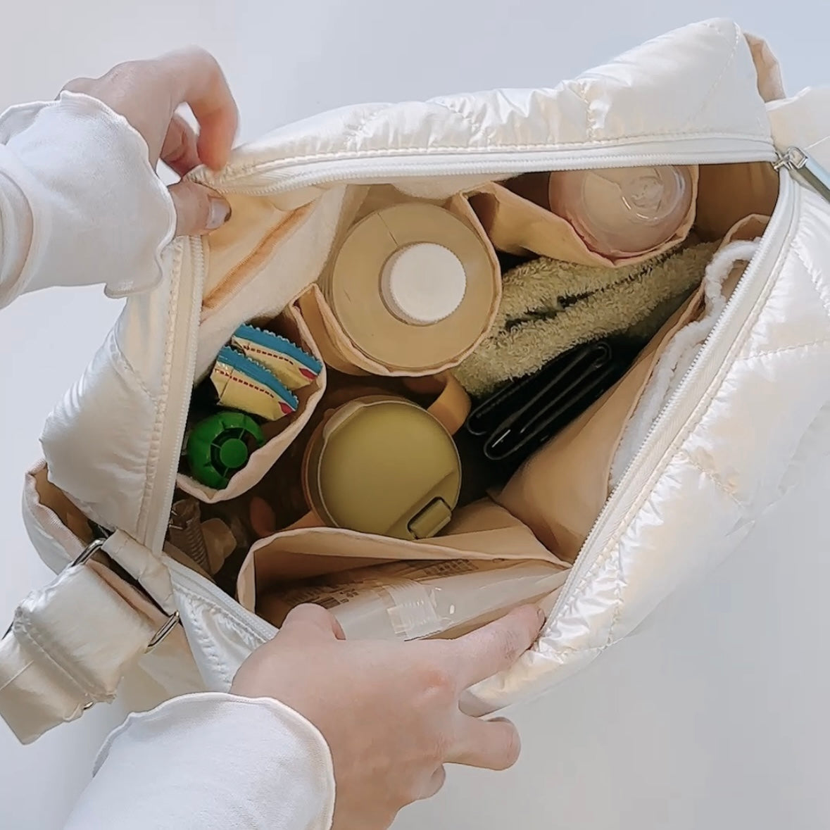 Cross quilt bag White