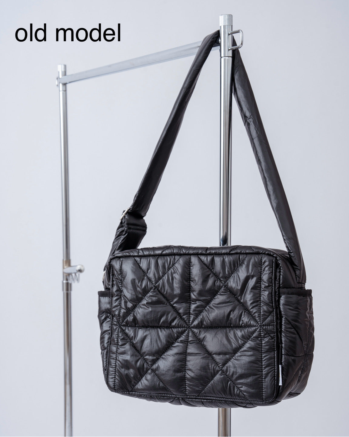 Cross quilt bag Black（旧モデル）