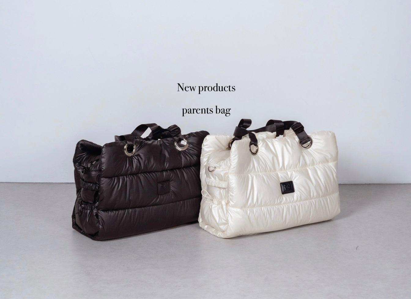 リッチレイズ　マザーズバッグ　ホワイト リッチレイズ マザーズバッグ 新品未使用】完売品 リッチレイズ